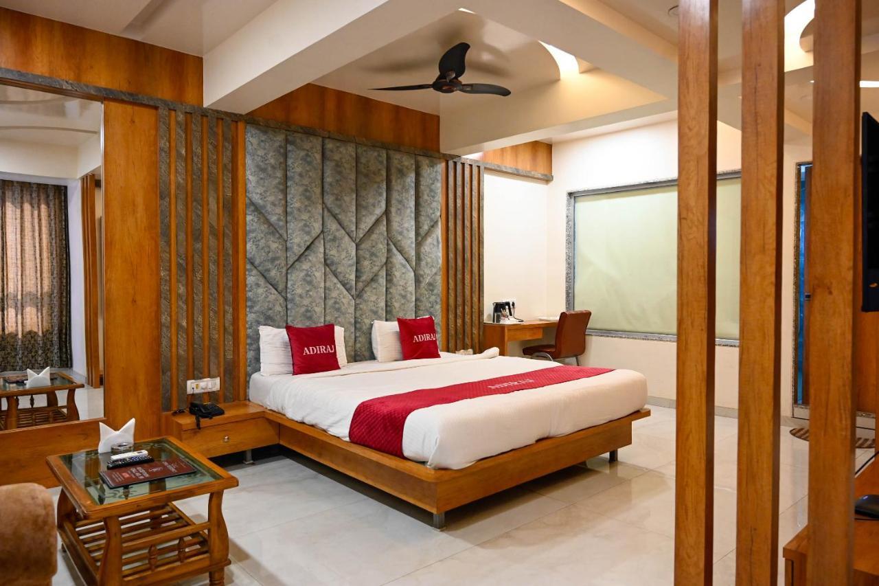 Adiraj Residency Otel Navi Mumbai Dış mekan fotoğraf