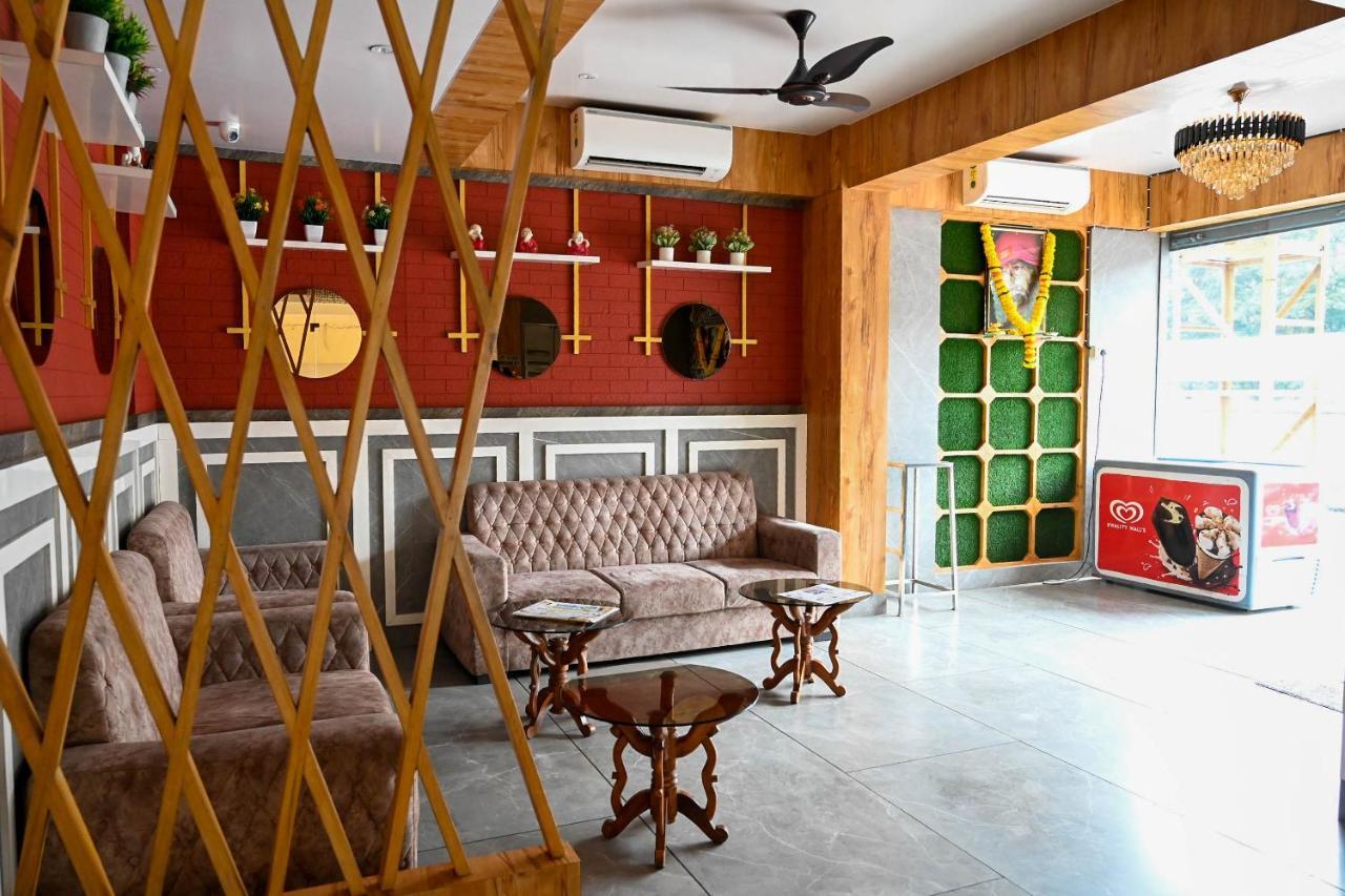 Adiraj Residency Otel Navi Mumbai Dış mekan fotoğraf