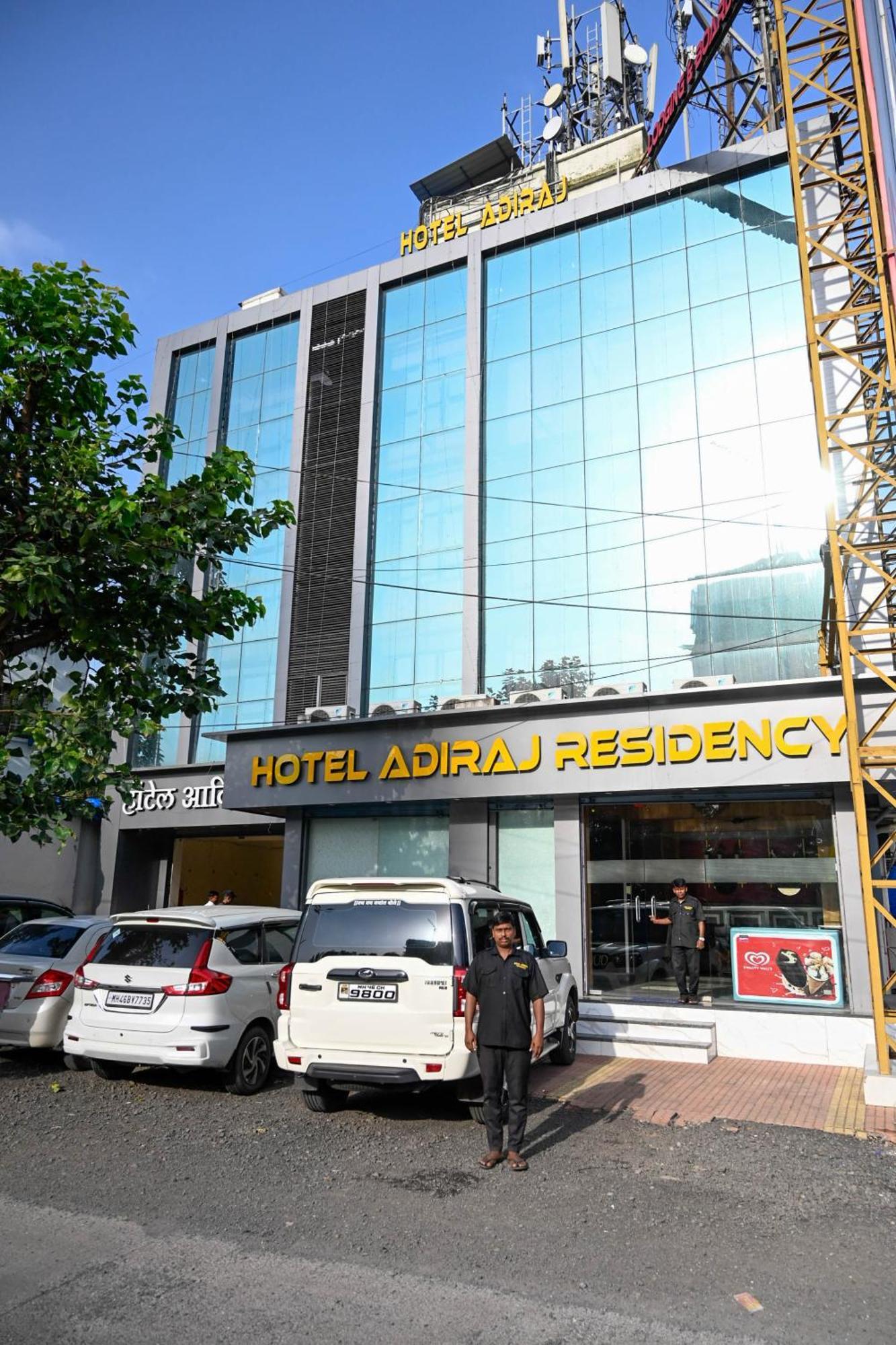 Adiraj Residency Otel Navi Mumbai Dış mekan fotoğraf