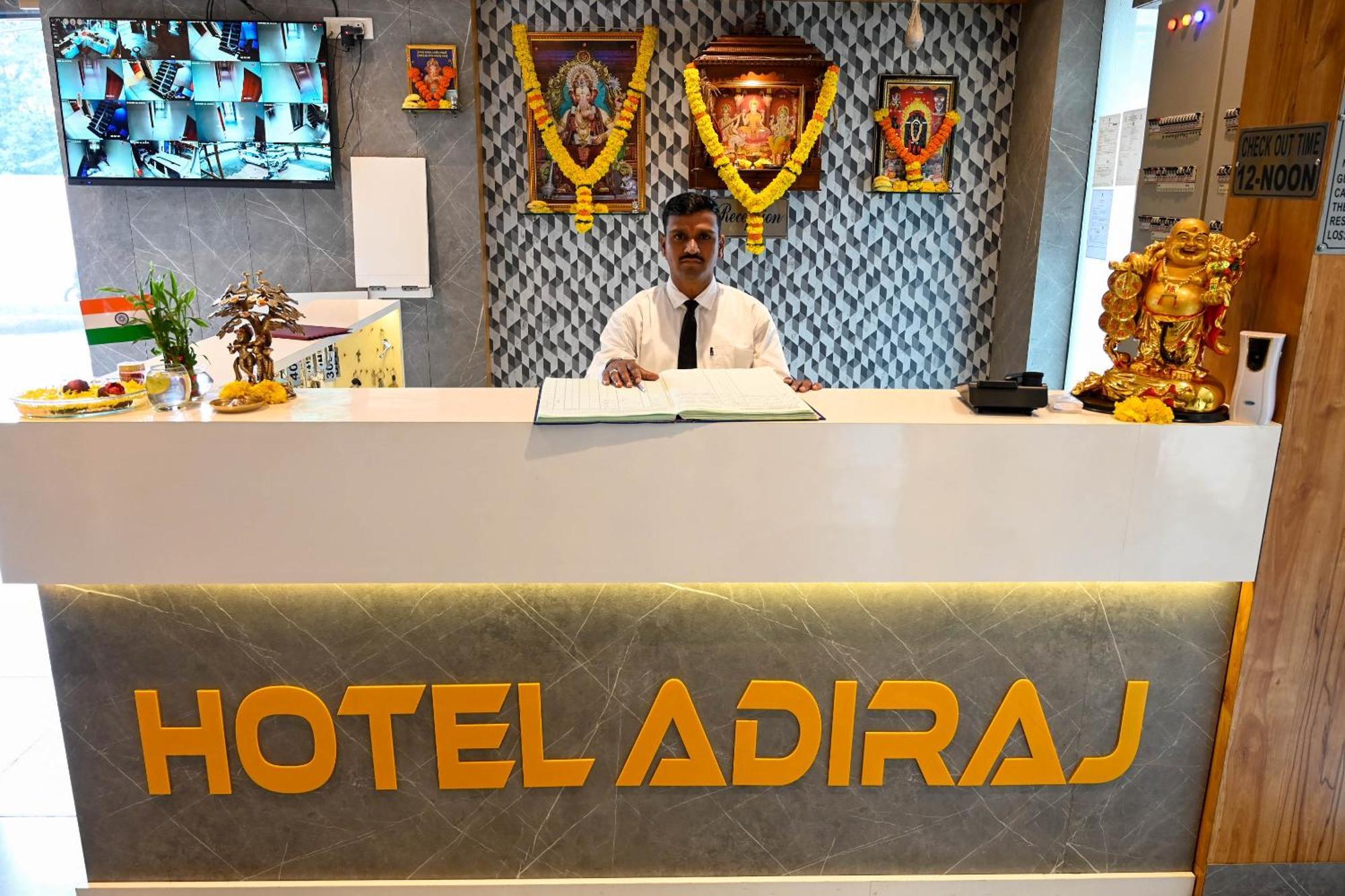 Adiraj Residency Otel Navi Mumbai Dış mekan fotoğraf