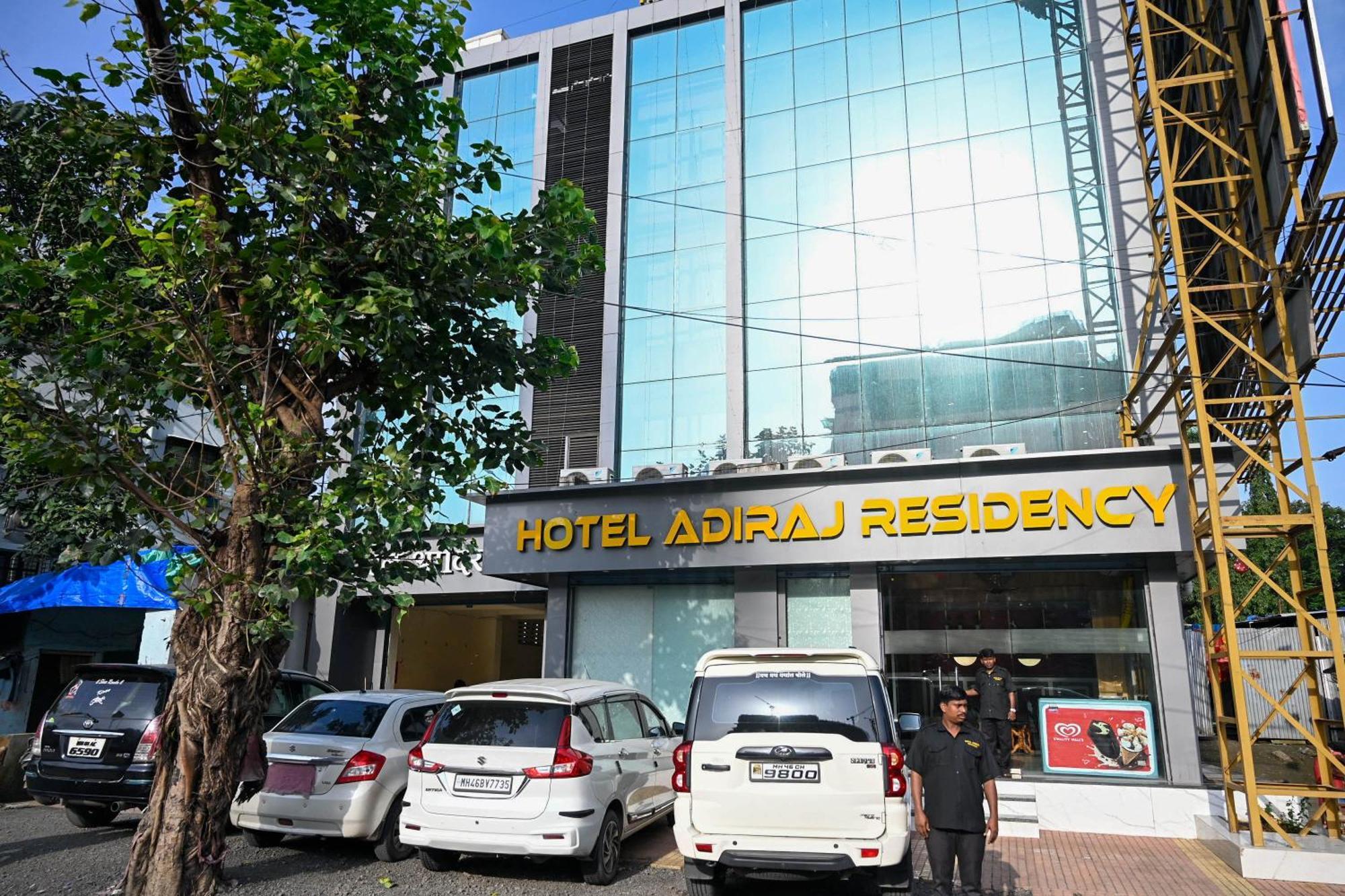 Adiraj Residency Otel Navi Mumbai Dış mekan fotoğraf