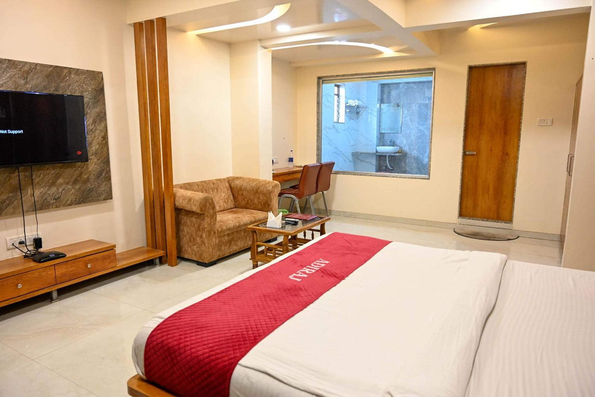 Adiraj Residency Otel Navi Mumbai Dış mekan fotoğraf