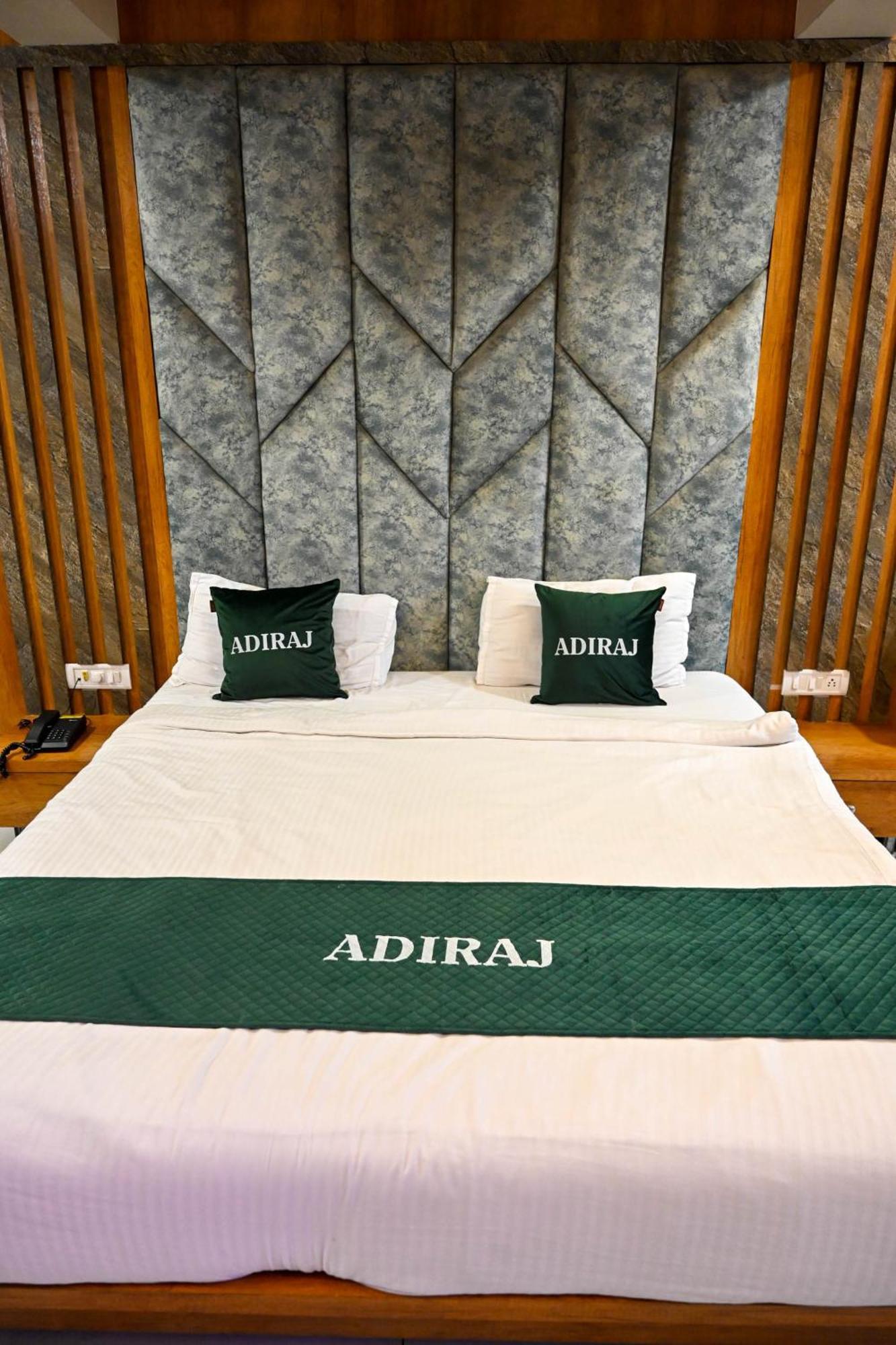 Adiraj Residency Otel Navi Mumbai Dış mekan fotoğraf